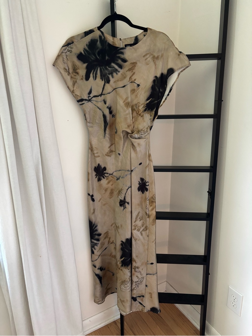 Zara Beige and Black Floral Midi Dress